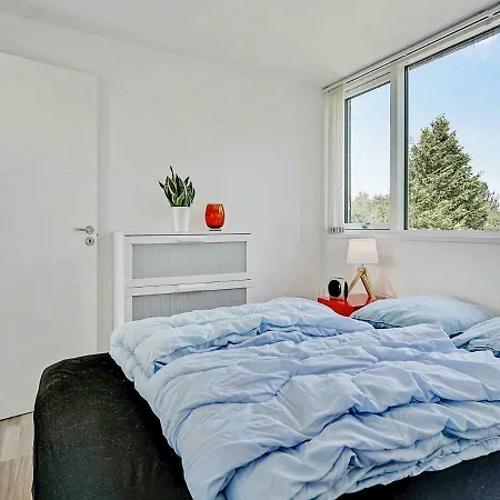 Dom wakacyjny Three-bedroom Holiday In Afarnes